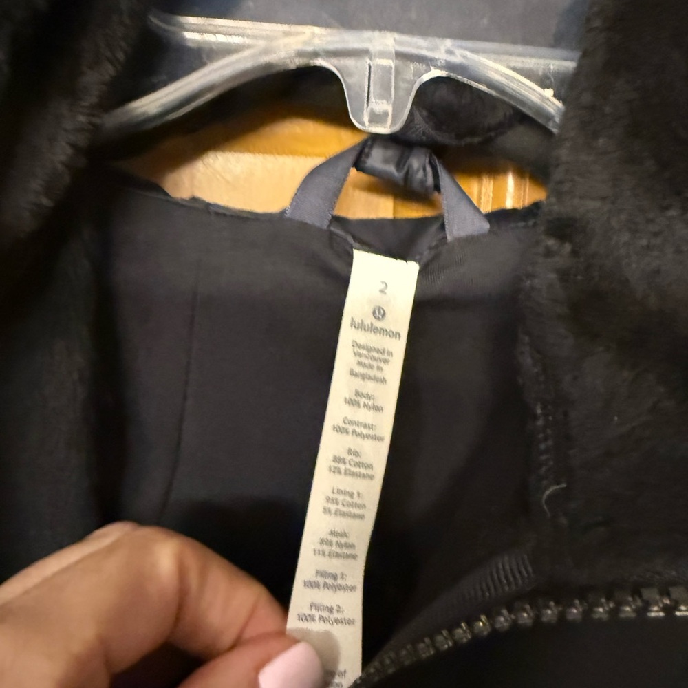 Lululemon Scuba Insulated Hoodie *Glyde Jacket size 2 - Picture 6 of 8